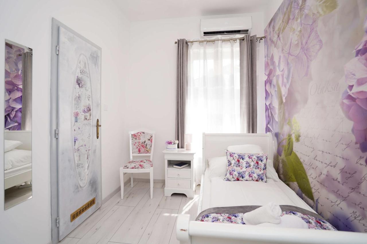 Villa Rose Garden Nyíregyháza Esterno foto