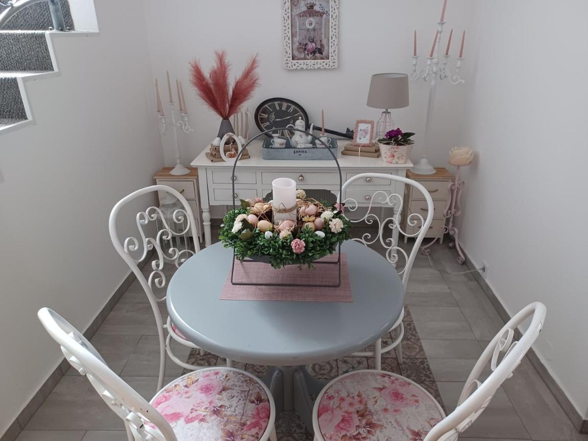 Villa Rose Garden Nyíregyháza Esterno foto
