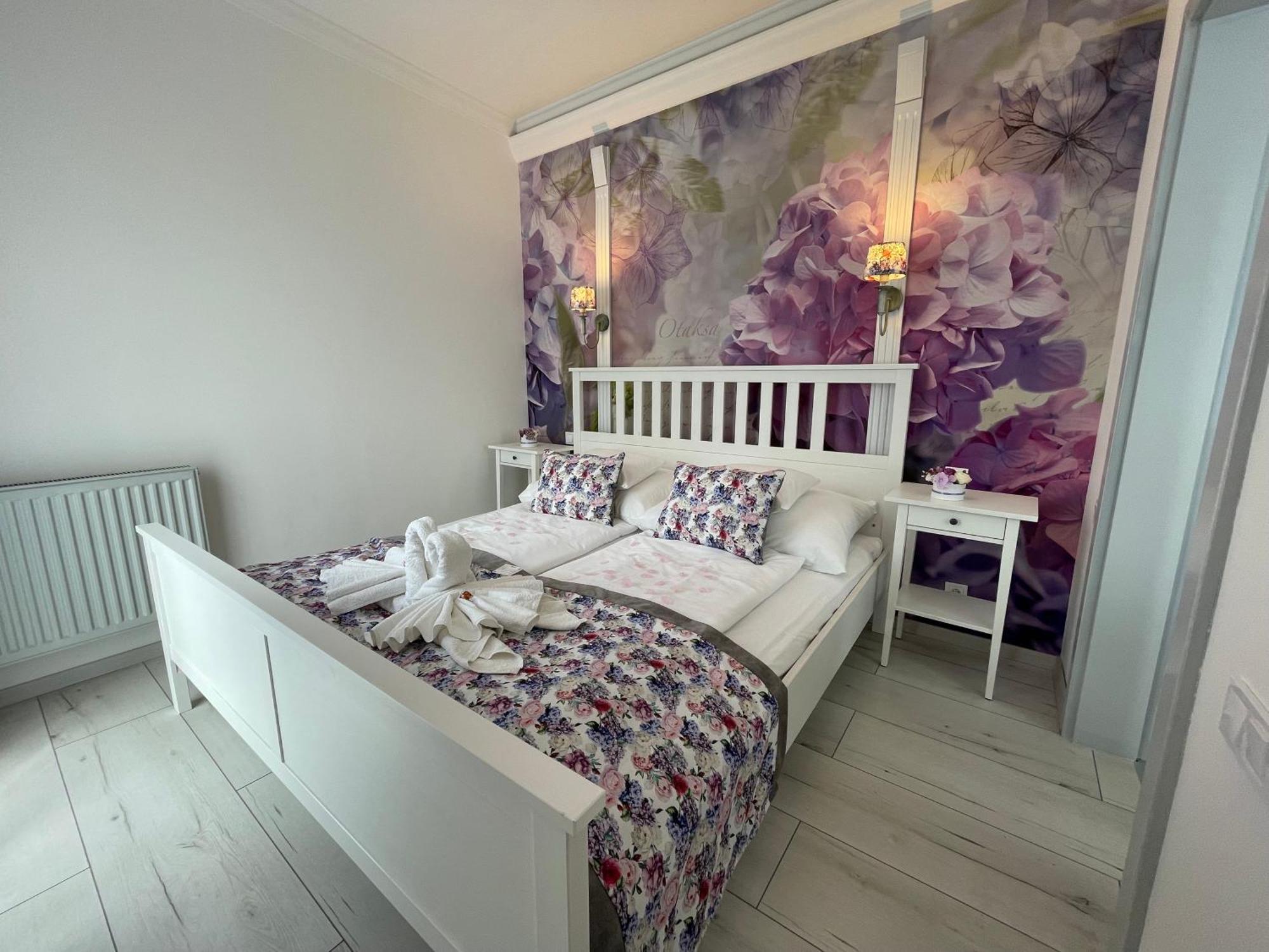 Villa Rose Garden Nyíregyháza Esterno foto